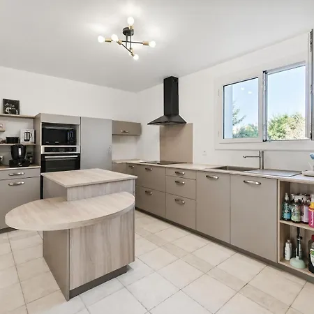 Villa Maison Meublée De 135m2 - Idéale Pour Entreprises Et Travailleurs En Grand Déplacement Puyravault (Charente-Maritime)